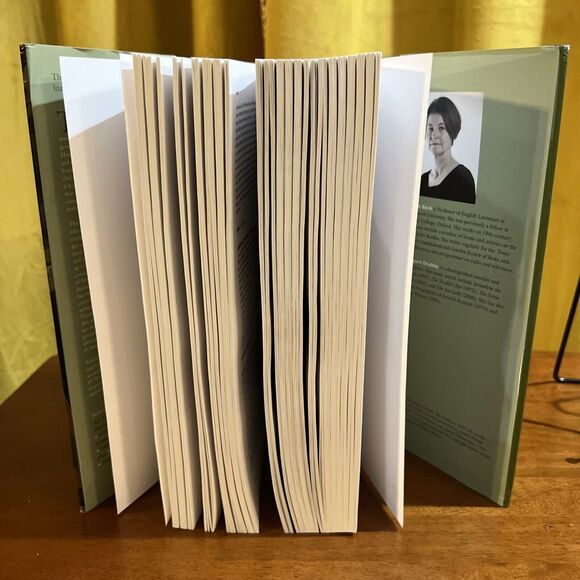 The Oxford Companion to English Literature Hardcover Seventh Edition NEW‎ - Picture 7 of 8